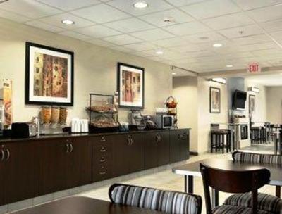 фото отеля Microtel Inn and Suites Geneva