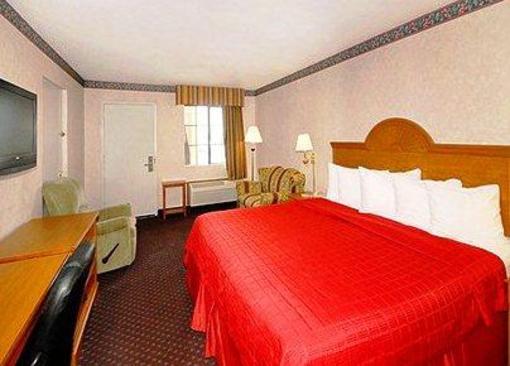фото отеля Quality Inn South Hill