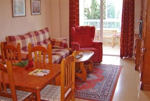 фото отеля Apartamentos Albir Confort Golf Alfaz del Pi
