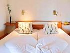 фото отеля Familien & Wohlfühlhotel Elisabeth Portschach am Worthersee