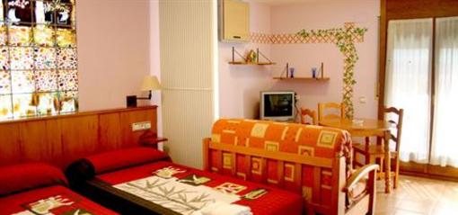 фото отеля Hotel Apartamentos Domenc Aren
