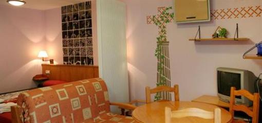 фото отеля Hotel Apartamentos Domenc Aren