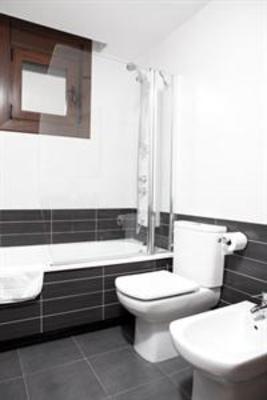 фото отеля Apartahotel Castejon de Sos