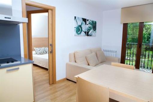 фото отеля Apartahotel Castejon de Sos