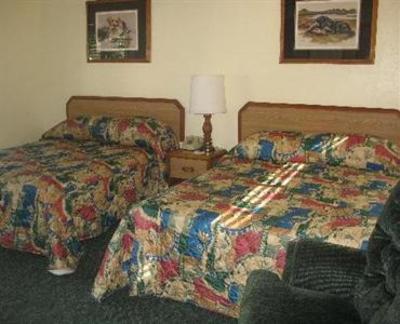 фото отеля Americas Best Value Inn Three Rivers (California)