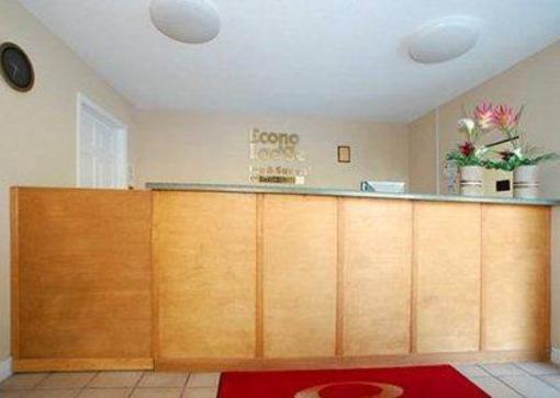 фото отеля Econo Lodge & Suites Southern Pines