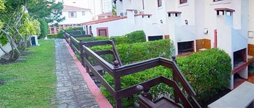 фото отеля Apart Hotel Les Chalets