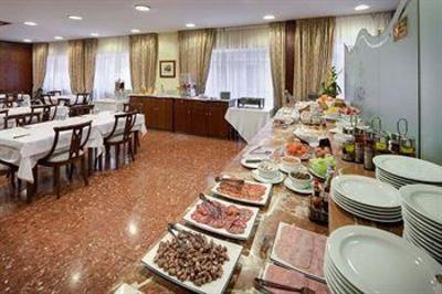 фото отеля Hotel Gaudi Reus