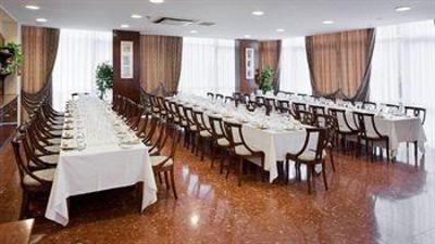 фото отеля Hotel Gaudi Reus