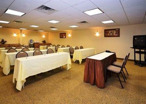 фото отеля Quality Inn & Suites Northampton