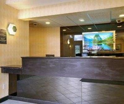 фото отеля Ramada Limited - Parsippany
