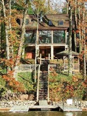 фото отеля Haley Farm Bed and Breakfast and Retreat Center
