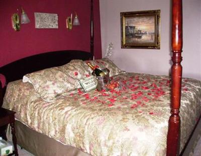 фото отеля Haley Farm Bed and Breakfast and Retreat Center