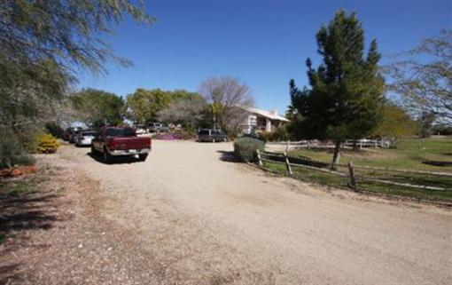 фото отеля Welsch Rose Acres Bed & Breakfast Litchfield Park