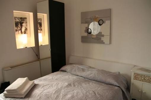 фото отеля Minihotel in City