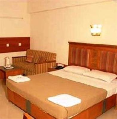 фото отеля Hotel Kanishka Bangalore