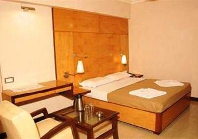фото отеля Hotel Kanishka Bangalore