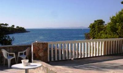 фото отеля Apartments Laguna Lozna Hvar