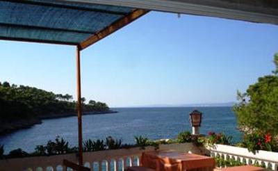 фото отеля Apartments Laguna Lozna Hvar