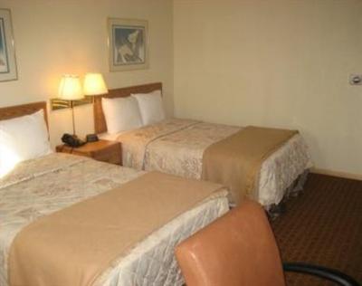 фото отеля America's Best Inn & Suites Urbana (Illinois)