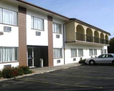 фото отеля America's Best Inn & Suites Urbana (Illinois)