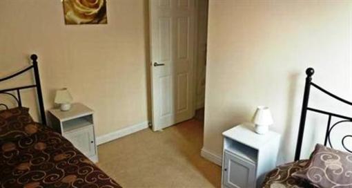 фото отеля Trinity Lane Serviced Apartments Cheltenham