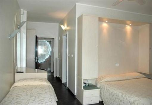 фото отеля Hotel La Perla Riva del Garda