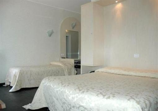 фото отеля Hotel La Perla Riva del Garda