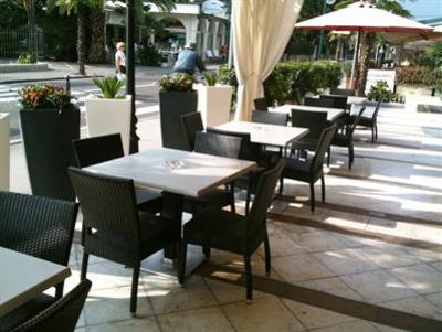 фото отеля Hotel La Perla Riva del Garda