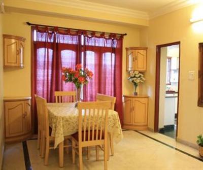 фото отеля Mel's Serviced Apartments Bangalore