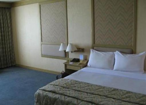 фото отеля Mukdahan Grand Hotel