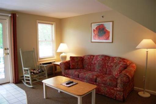 фото отеля Pink Blossoms Resort (Family Suites)