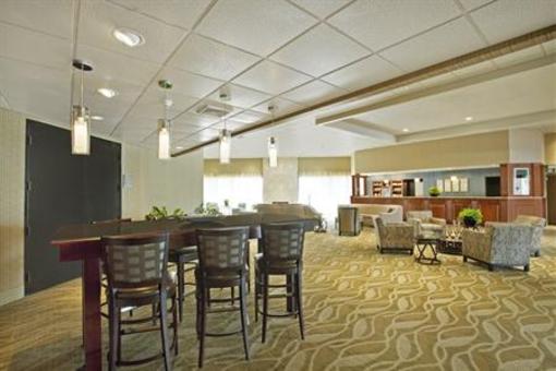 фото отеля Best Western Plus Madison - Huntsville Hotel