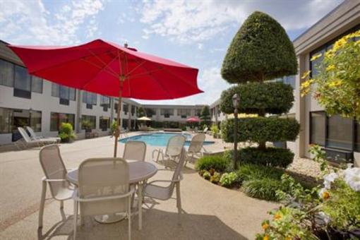 фото отеля Best Western Plus Madison - Huntsville Hotel
