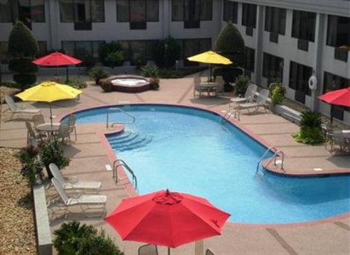фото отеля Best Western Plus Madison - Huntsville Hotel