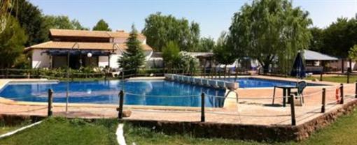 фото отеля Camping Bungalow Los Arenales Almagro