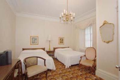 фото отеля Hotel Manoir Ste Genevieve Quebec City