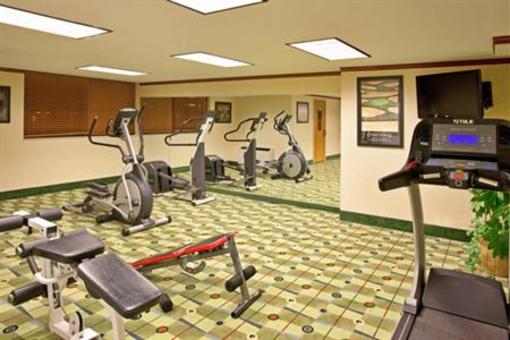 фото отеля Holiday Inn Muskegon