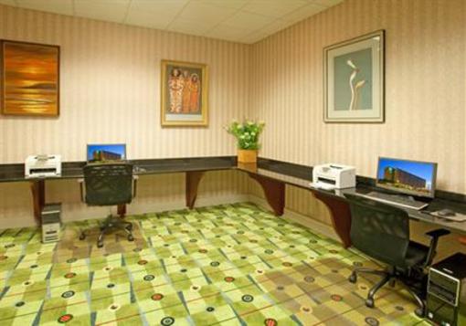 фото отеля Holiday Inn Muskegon