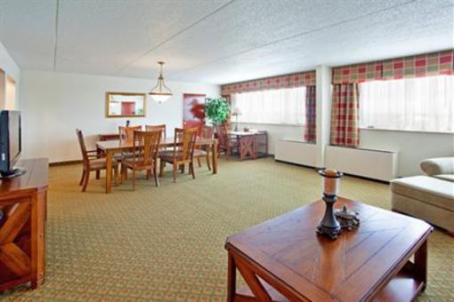 фото отеля Holiday Inn Muskegon