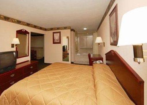 фото отеля Comfort Inn Forest Hill