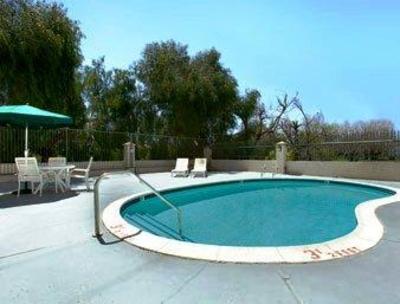 фото отеля Days Inn Banning - Morongo Casino Outlet Mall