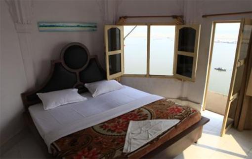 фото отеля Hare Rama Guest House Varanasi