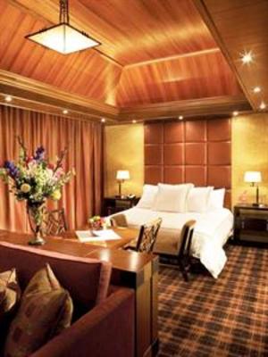 фото отеля L'Auberge du Lac Casino Resort