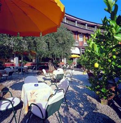 фото отеля Hotel Continental Garda