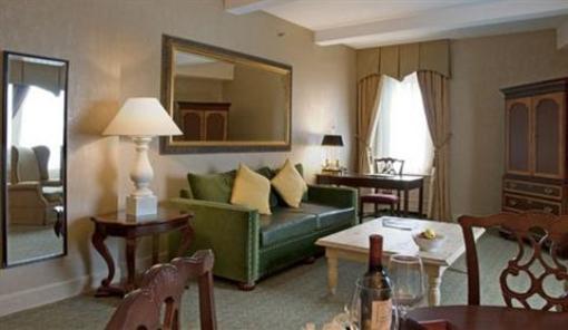 фото отеля The Providence Biltmore