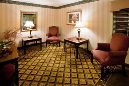 фото отеля Candlewood Suites - Richmond