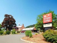 Econo Lodge Conference Center - New Haven