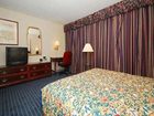 фото отеля Econo Lodge Conference Center - New Haven