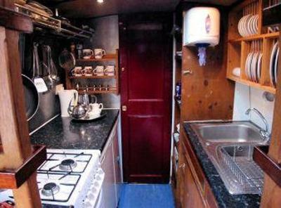 фото отеля Away2Stay Floating Hotel Birmingham